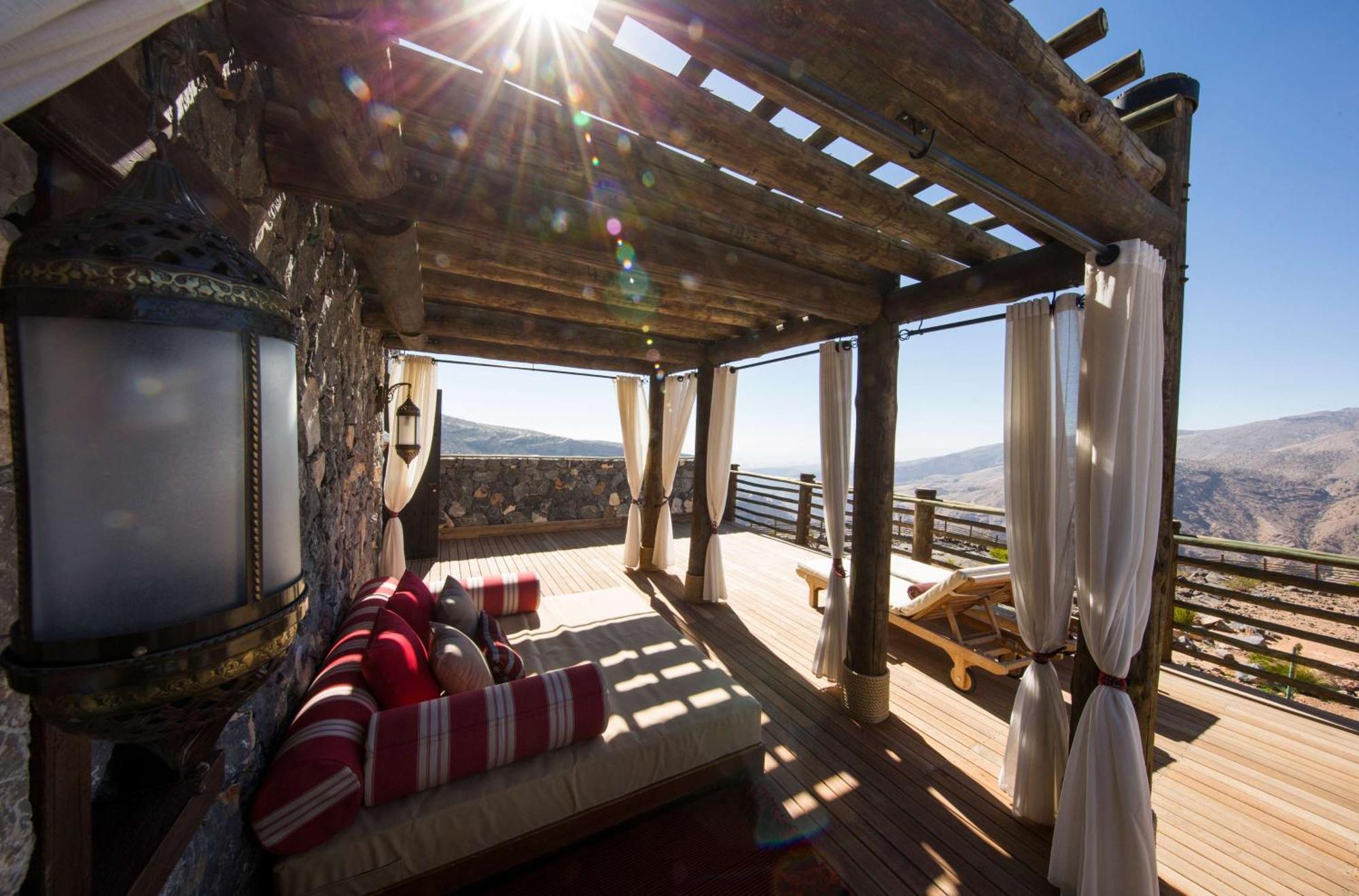 Hotel Alila Jabal Akhdar Al Khutaym Esterno foto Pergola at the top of the tower