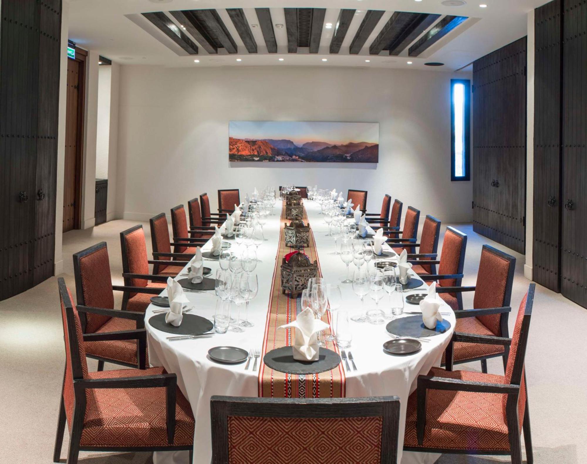 Hotel Alila Jabal Akhdar Al Khutaym Esterno foto The dining room at the 2012 World Economic Forum on Africa